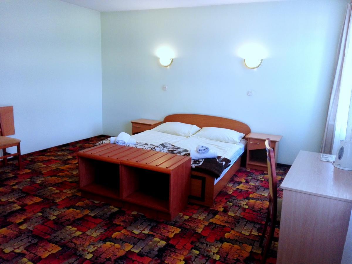 바이톰 Bristol Economy B&B 외부 사진