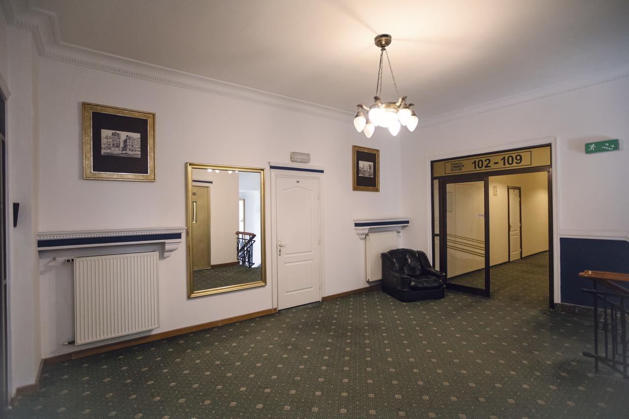 바이톰 Bristol Economy B&B 외부 사진