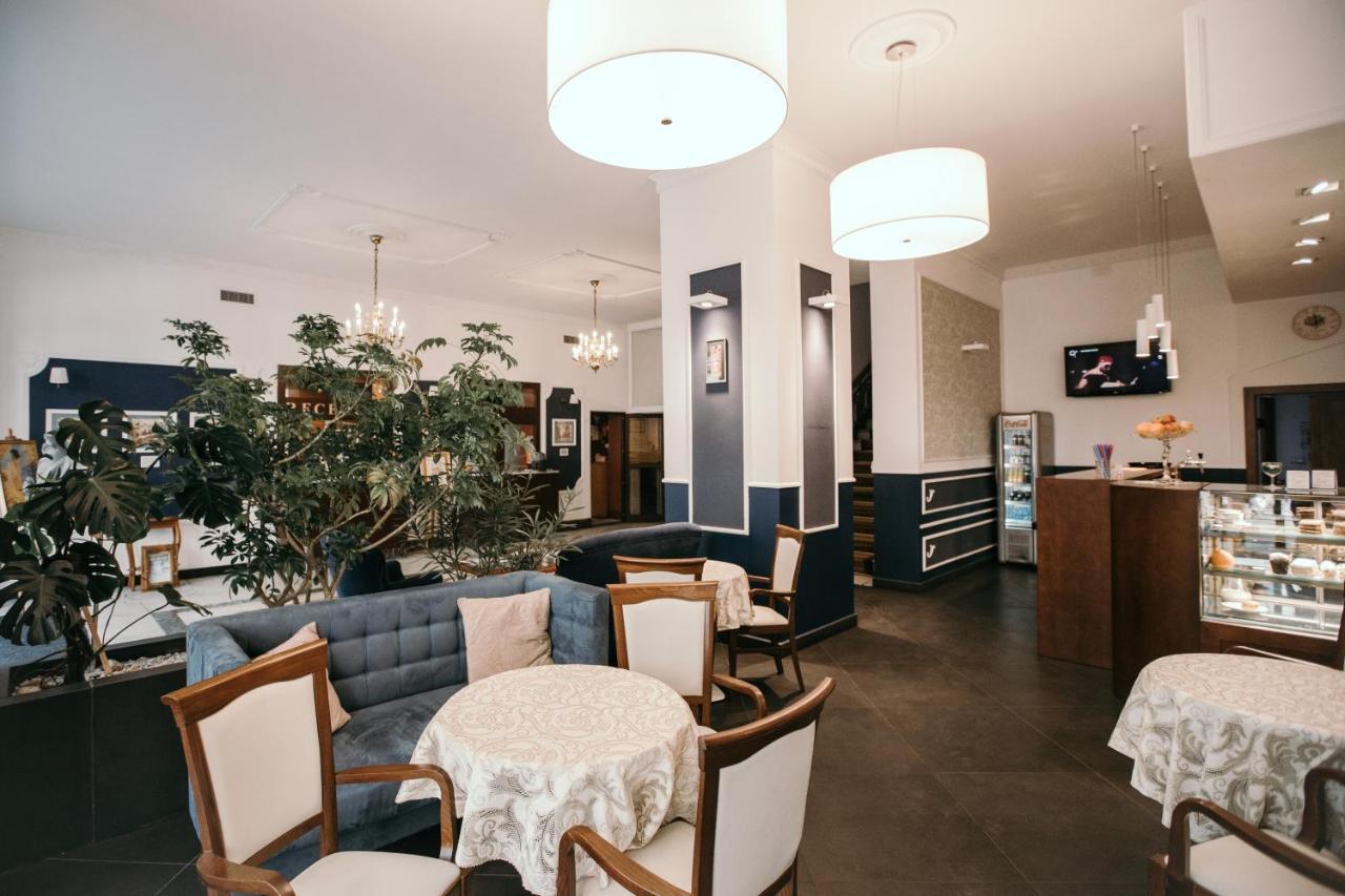 바이톰 Bristol Economy B&B 외부 사진